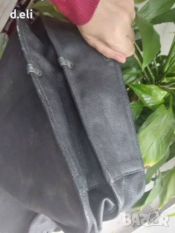 Унисекс. REHARD Italy 🇮🇹 Size 43/31/15 см. 100% Кожа , снимка 8 - Чанти - 49705466