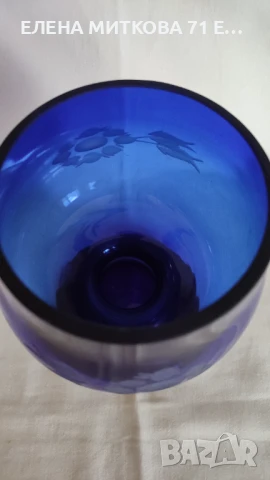 Цветна кристална ваза тип чаша с масивна основа, снимка 6 - Вази - 50509651