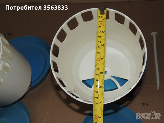 2 броя хранилки за пилета - Цена: 6 лв. за двата броя, снимка 8 - За птици - 51231197