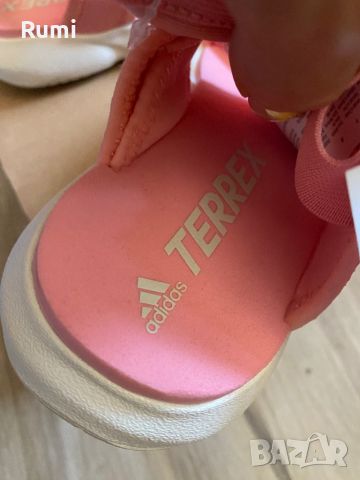 Оригинални нови сандали adidas TERREX SUMRA W! 32,33,36 н, снимка 6 - Детски сандали и чехли - 45891558