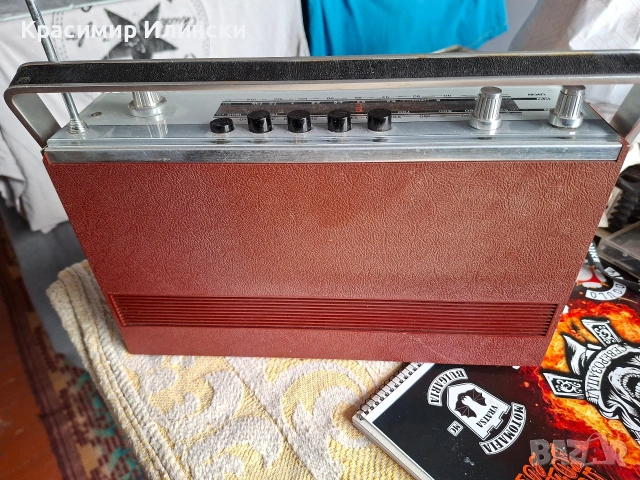 Радиа, снимка 6 - Радиокасетофони, транзистори - 54238751