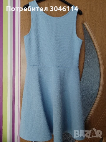 дамска рокля H&M, снимка 2 - Рокли - 50592619