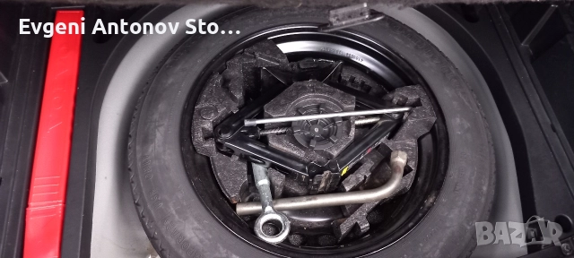 Продавам Volvo-V40 1.6D, снимка 6 - Автомобили и джипове - 52997299