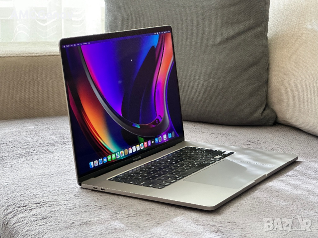 16' Отличен Macbook Pro 16 2019/i7-9750H/16GB DDR4/512GB SSD/5300M, снимка 4 - Лаптопи за работа - 44972281