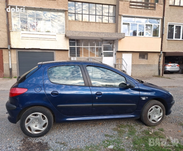Пежо 206 1.4HDI дизел 70кс клима, снимка 3 - Автомобили и джипове - 52219700
