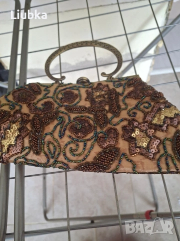 различни дамски чанти по 10 евро, снимка 7 - Чанти - 51778994