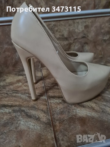 обувки, снимка 1 - Дамски обувки на ток - 45009523