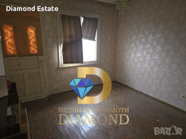 Двуетажна къща в Димитровград, кв. Черноконево, снимка 12 - Къщи - 53468753