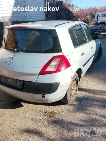 Renault Megane- 2-на части, снимка 4 - Автомобили и джипове - 52952538