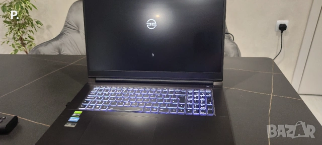 Голям Геймърски лаптоп 17.3 инча 2к резолюция 165hz I7-13620H с RTX 4060 32GB Ram и 1TB m.2 Samsung , снимка 2 - Лаптопи за игри - 54129557