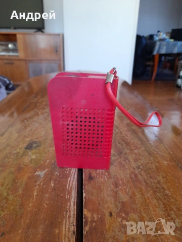 Старо радио,радиоприемник HITACHI #2, снимка 3 - Други ценни предмети - 53786486