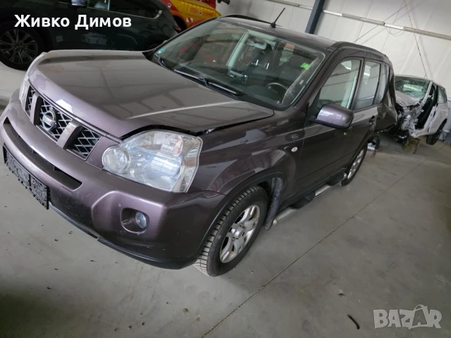 Nissan Xtrail за Части   2.0бензин, снимка 2 - Автомобили и джипове - 50955482