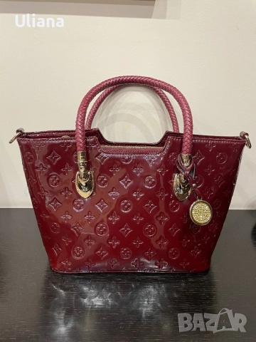 Дамска чанта естествен лак, снимка 5 - Чанти - 51923476