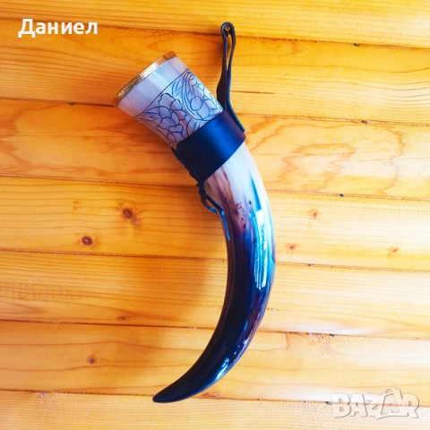 Гравирана чаша от естествен рог с кожен калъф , изцяло ръчна изработка. Викингска чаша , снимка 4 - Ръчно изработени сувенири - 48169305