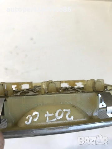 Осветление за интериора за Peugeot 207CC (2008) 9680713880, снимка 3 - Части - 53563838