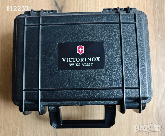 Victorinox Maverick Large Mens Watch 43mm, снимка 4 - Мъжки - 52676737