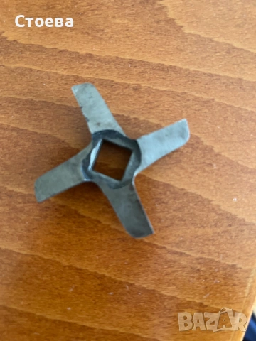 Резервно ножче за ръчна месомелачка № 8, снимка 2 - Месомелачки - 53948994