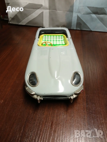 Стара ламаринена играчка автомобил Ягуар., снимка 5 - Колекции - 53668850
