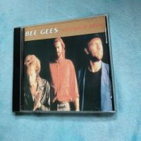 Bee Gees - Greatest Hits, снимка 1 - CD дискове - 45389567