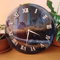 Стенен часовник от епоксидна смола , снимка 2 - Стенни часовници - 44973874