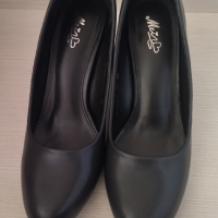 Дамски обувки , снимка 1 - Дамски обувки на ток - 45004365