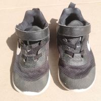Nike Revolution , снимка 2 - Детски маратонки - 45408296