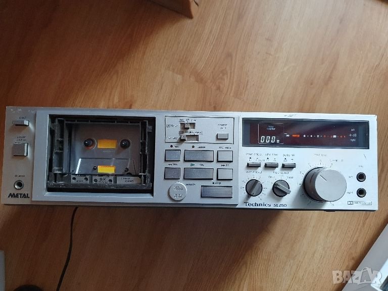  Дек Technics m 250, снимка 1