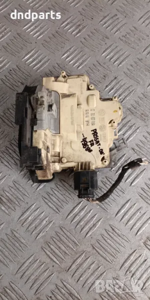 Брава врата VW Passat B6 2006г.(предна дясна)	, снимка 1