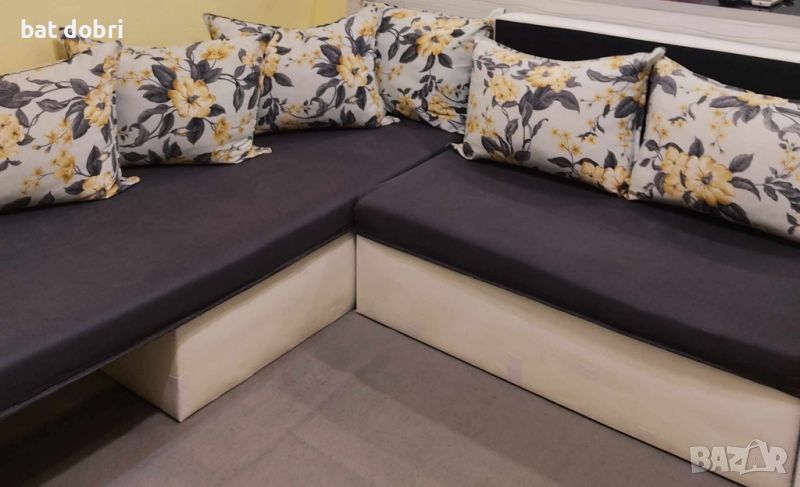 Холов ъглов диван с функция сън , снимка 1
