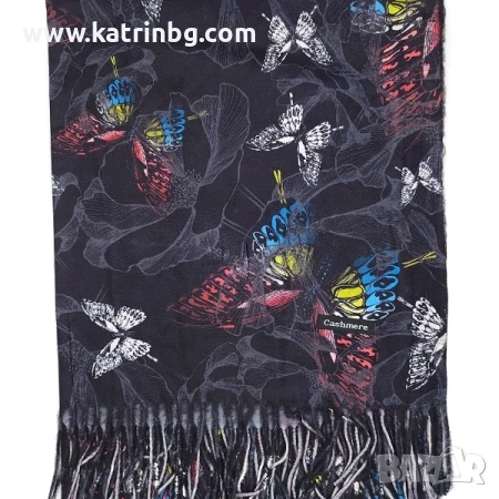Кашмирен дамски шал в черно с пеперуди и ресни Код на продукта:sh-10-10, снимка 1