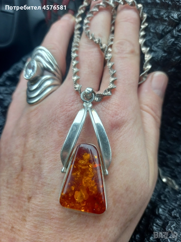 масивно колие с висулка кехлибар сребро 925, снимка 1