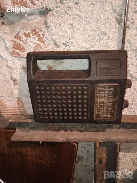 стар радиоприемник , снимка 1