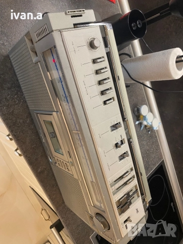 Jvc RC-M60, снимка 3 - Радиокасетофони, транзистори - 52586133