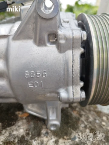 Компресор климатик за Reno Clio V (B7) и Capture 926003514R, снимка 3 - Части - 50732422