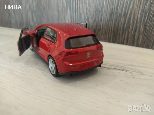 Метална количка  Volkswagen Golf 8 GTI !!!, снимка 2 - Колекции - 47460279