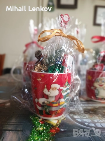 Коледни ръчно подредени чаши с лакомства , снимка 4 - Чаши - 52632262