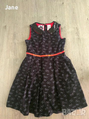 Нова елегантна рокля размер 152, цена 8 евро 