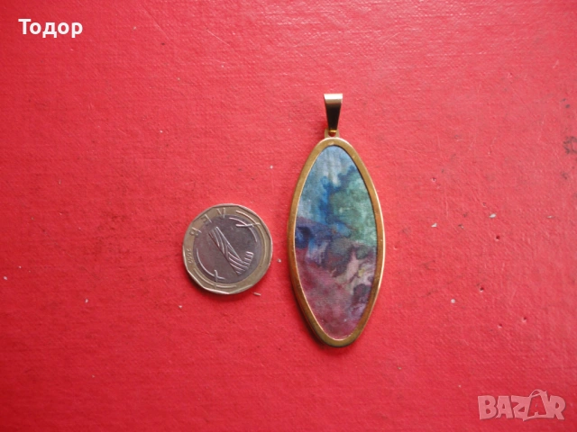 Позлатено колие медальон 3