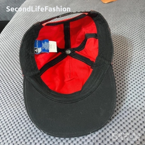 PlayStation шапка с козирка червено черно бродирано лого, снимка 5 - Шапки - 54167514