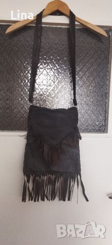 Винтидж кожена чанта с ресни , снимка 1 - Чанти - 46159366