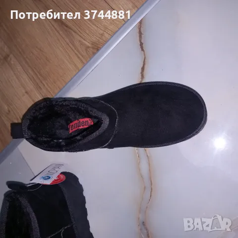 25, снимка 4 - Дамски боти - 48399837