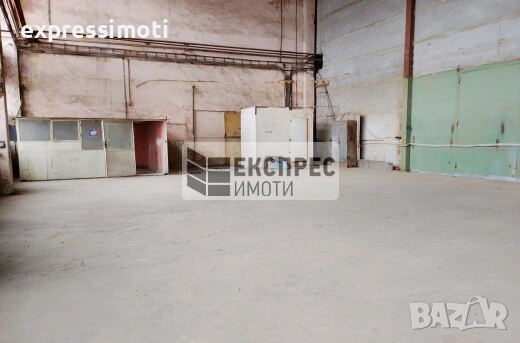 Склад с кран, в района на ЗПЗ, снимка 3 - Складове - 53283000