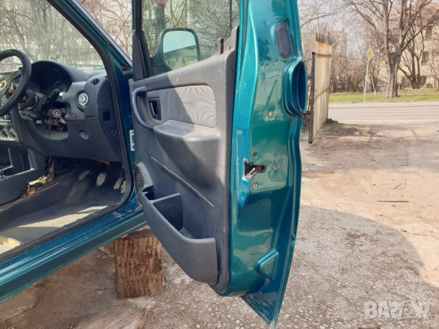 Citroen Berlingo Peugeot Partner дясна врата предна цвят KRZD, снимка 6 - Части - 53990236