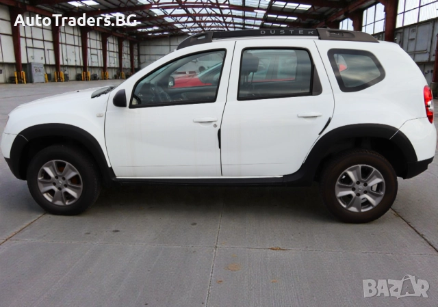 Dacia Duster 1.6 Газ/Бензин, снимка 14 - Автомобили и джипове - 52772541