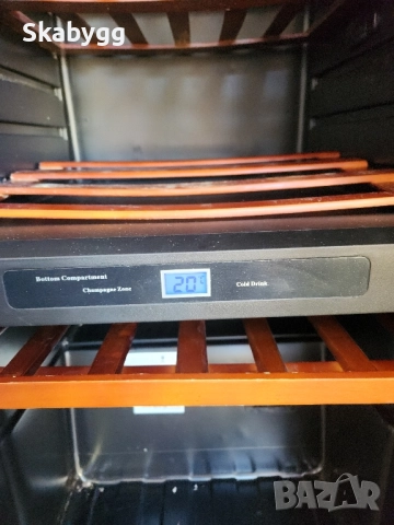 Хладилна витрина за вино , снимка 2 - Витрини - 51550583