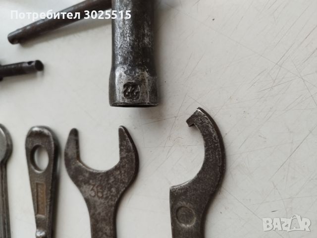 Комплект инструменти, ключове за Руски мотор ИЖ , снимка 4 - Аксесоари и консумативи - 45624728