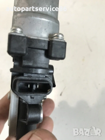 Мотор за прозорец за задна лява врата за Subaru Outback 2.0 дизел (2007), снимка 3 - Части - 54216360