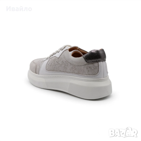 Дамски спортни обувки от естествена кожа в светлосиви тонове, снимка 4 - Дамски ежедневни обувки - 52124290