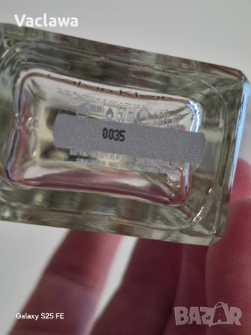 Calvin Klein Eternity Eau de Parfum за жени 50 мл, снимка 5 - Дамски парфюми - 53975395