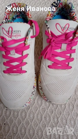 Дамски маратонки, снимка 2 - Маратонки - 54194309